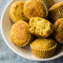 Cornbread made from meal and sour milk